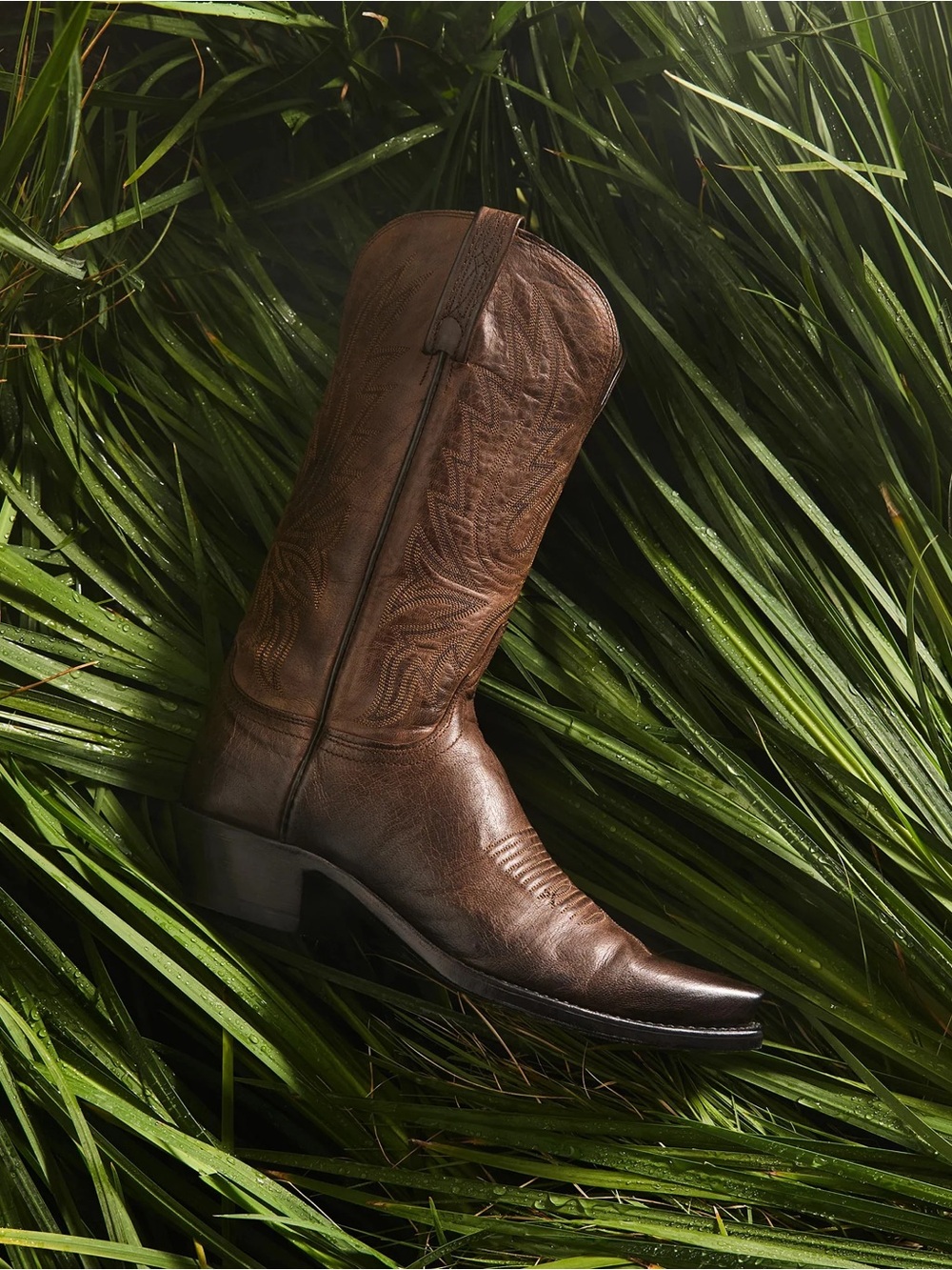 LUCCHESE SAVANNAH WESTERN BOOTS IN CHOCOLATE 7.5